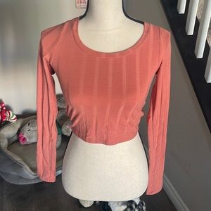Project Social T Crop Top Peach Size Small